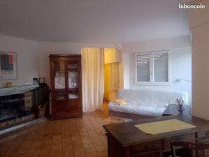 Location rez-de-pavillon meublé avec jardin  pour des séjours professionnels ou privés  dè