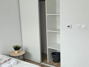 Vend studio avec parking campus illac