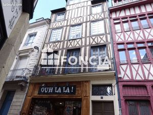 Studio 1 pièce 32 m²