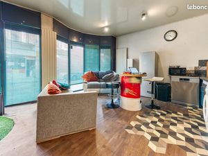 Loft 5 pièces 110 m²