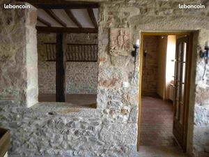 A LA HUTTE Vend Immeuble de rapport avec rentabilité de plus de 7 %