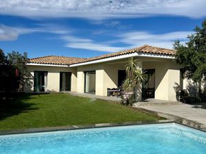 Villa en L   Piscine  bien Rare