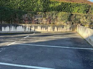 Parking/box 145 m² RODEZ