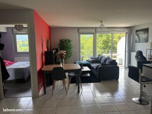 Appartement T2 lumineux avec vue montagne – Calme absolu à Marlioz