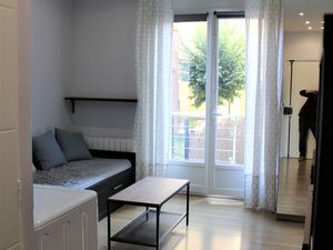 Beau T1 meublé et rénové avec terrasse - Lyon 7 - Debourg