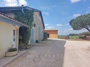 Local 1420 m² Langon