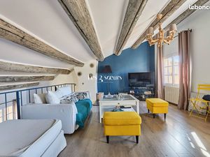 Appartement 4 chambres - centre-ville historique