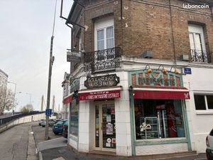 Immeuble 207 m² Elbeuf