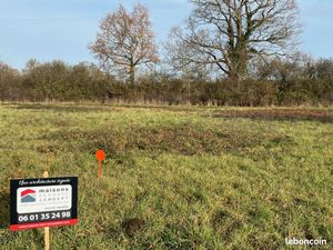 Terrain 395 m² Faveraye Machelles