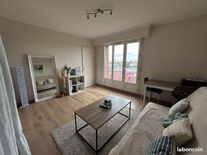 Studio 30m² Wattignies / Box fermé / Cave / Terrasse