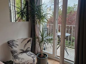 Studio bien situé à Courbevoie