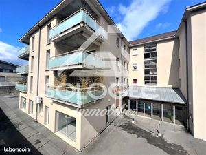 Bureaux 72 m² Mende