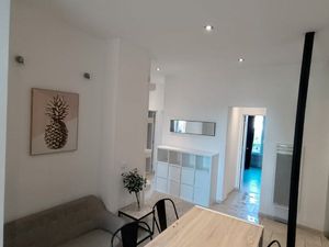 A LOUER - Apparemment meublé Nîmes - 4 chambres - Face à l Institut d'Alzon