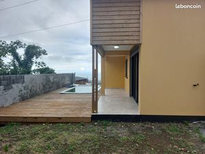 Superbe Villa Récente et Moderne 140 m2 avec Piscine / Terrain 350 m2