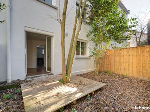 Patte d'oie St Cyprien T3 jardin + parking