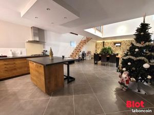 Longère 5 pièces 153 m²