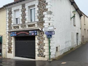 Local commercial hyper centre vertou