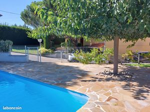 Maison 6 pièces 136m2 avec piscine secteur Pouratte / Cotatay