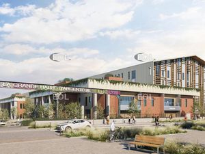 Local d'activité 1 599 m²