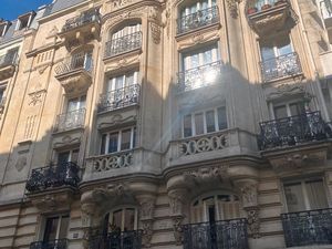 Appartement lumineux grds carrières - refus de démarchage par agence