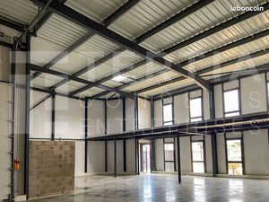 À VENDRE – Local d’activités sur la ZAC Les Eaux Blanches à Sète (34)
