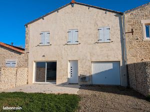 Maison avec jardin et garage