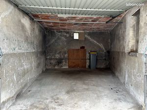 Garage 19m2 Vernon centre ville - Gare SNCF