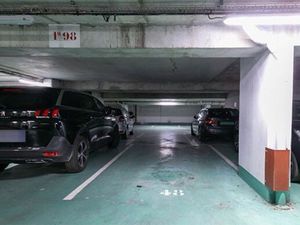 Garage parking