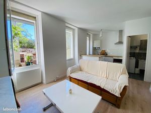 T2 33m2 rénové calme lumineux Friche Belle de Mai proximité Gare saint Charles