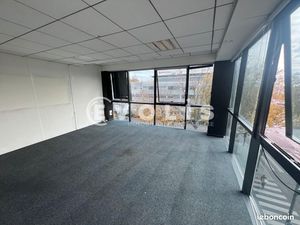 Bureaux 280 m²