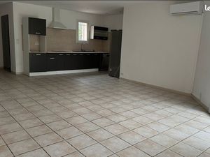 Maison 3 ch gge jardin clos 280m2+terrain 426m2+ terrasse