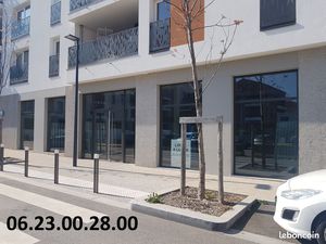Local neuf centre ville 110m2