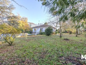 Villa 5 pièces 143 m²