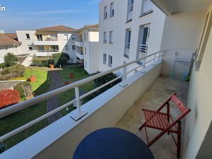 BEGLES Appt type 2 meublé avec PKG