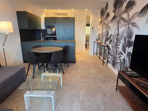 Particulier Loue 3 piéces Vue mer entiérement rénové Petit Juas