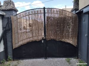 Box pour stocker surplus de maison. Déménagement