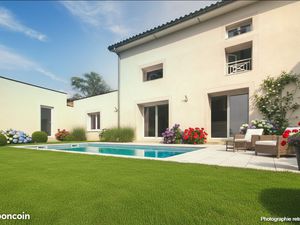 Maison atypique  gros potentiel