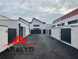 Loft 6 pièces 147 m²