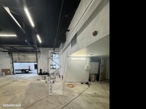Local industriel 505 m²