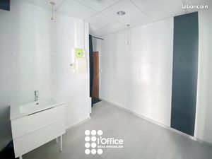 Local commercial 61 m²