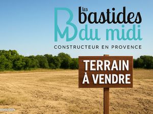 Terrain 275 m² Villelaure