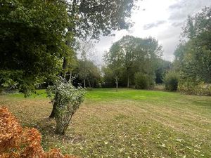 Terrain sans vis à vis  au calme