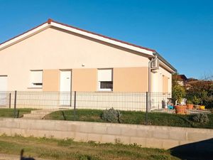 Loue maison meublée