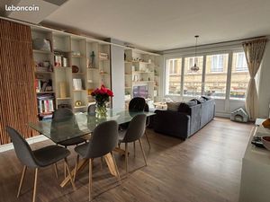 Boulevard de la Liberté - Appartement de type 3 avec cave et balcons