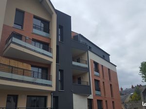 Appartement F2 de standing proche centre