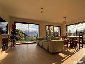 Maison neuve 2025 – 4 chambres – Suite parentale – Vue Belledonne