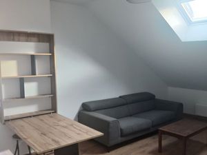 Loue t2 meublé avec grand jardin tours saint radegonde promimité marmoutier