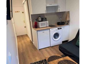 Studio meublé refait à neuf