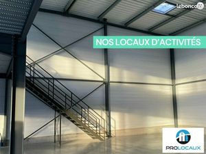 Local d'activité 1 795 m²