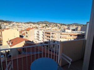 Studio quartier valrose meublé  internet  location bail étudiant